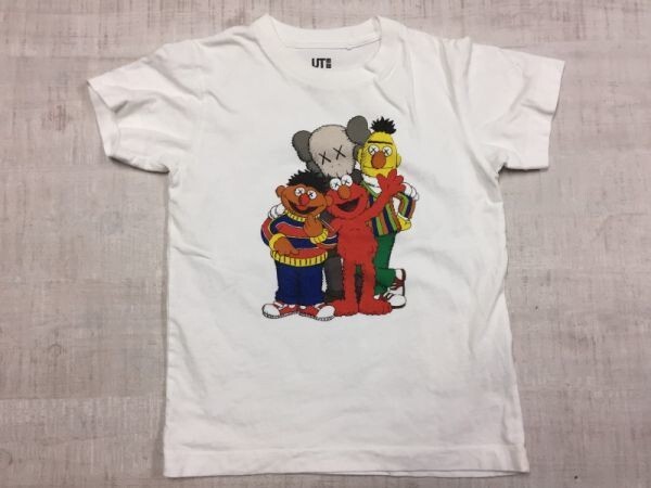  Uniqlo UNIQLO UT Kaws KAWS × Sesame Street SESAMI STREET Triple collaboration short sleeves T-shirt cotton 100% Kids 120 white 