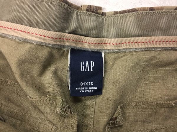 ギャップ GAP アメカジ オールド レトロ トラッド 古着 カモフラ迷彩 ストレート カーゴパンツ ボトムス メンズ 81×76 カーキ_画像2