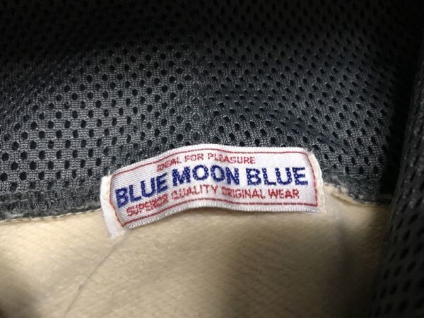  Blue Moon Blue BLUE MOON BLUE Tec Cyber Y2K 00s Street Surf old clothes Logo print sweat Parker lady's F