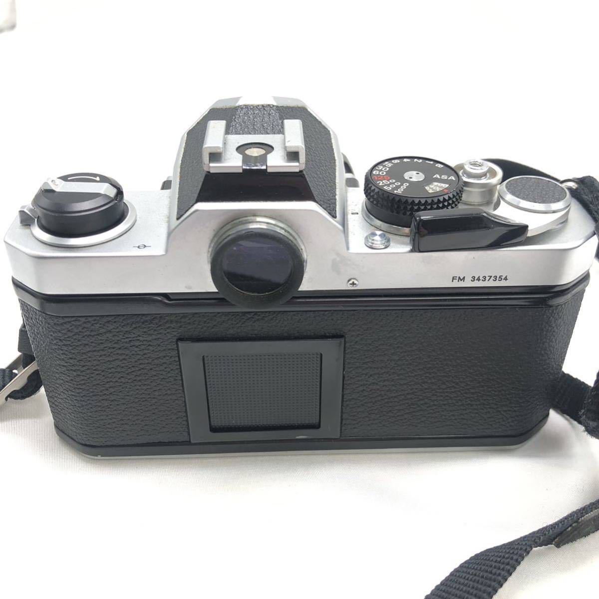 Nikon フィルムカメラ ニコン FM 3437354 ストロボ付き 専用ケース付き 動作未確認 KN-05LC_画像6