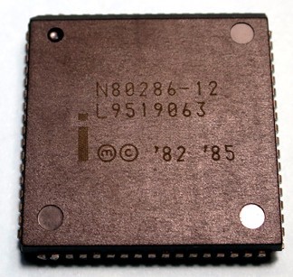 intel　i286 12MHz　PLCCタイプ　N80286-12　80286　ジャンク　コレクション用_画像1