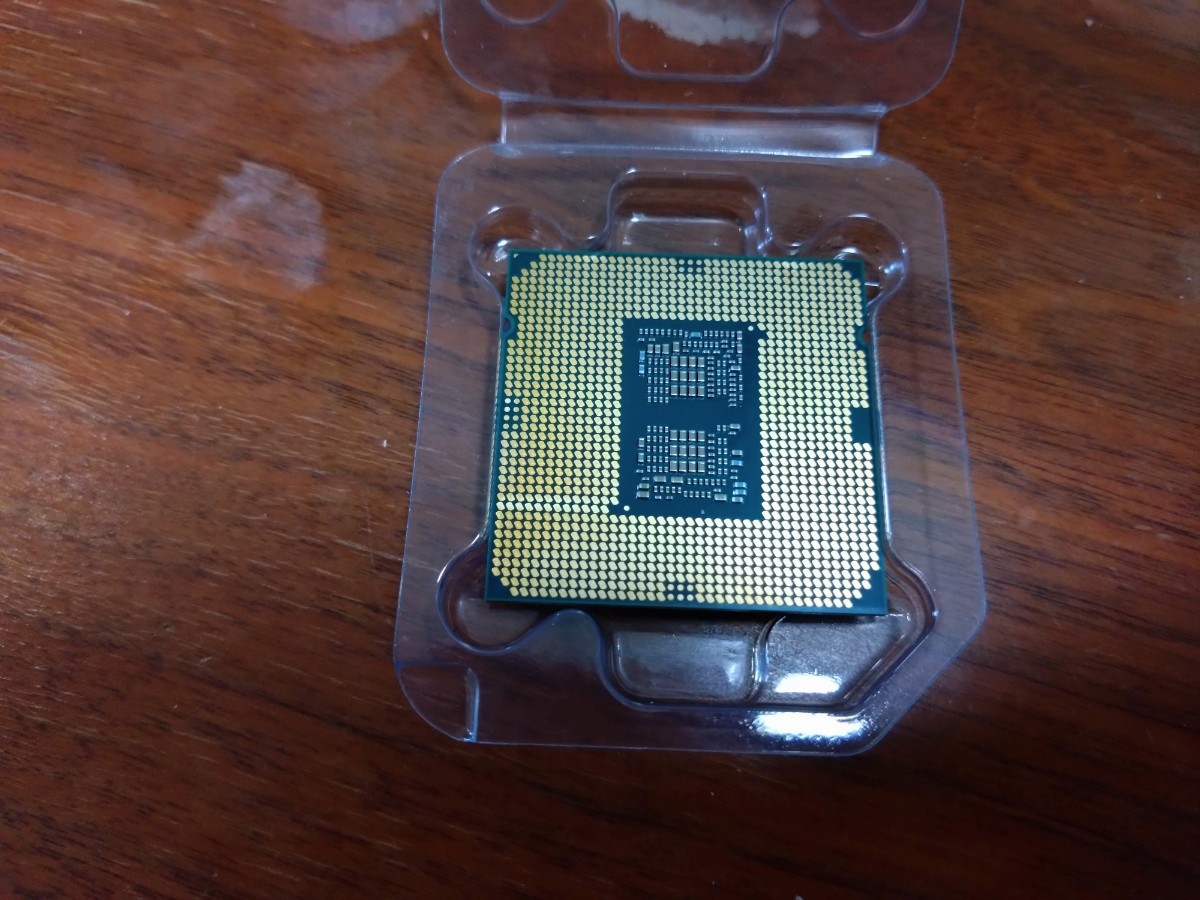 Intel Intel CPU Core i7 10700 動作確認済 中古品|Yahoo Intel Intel CPU Core i7 10700 動作確認済 中古品|Yahoo