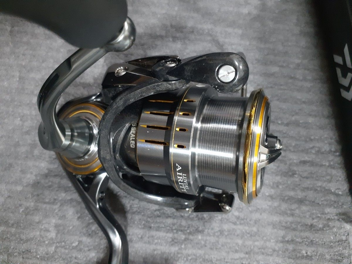 美品！機関良好！フルベアリング！ダイワ DAIWA 21 ルビアスエアリティ FC LT2500S-HX 淡水使用 早い者勝ち！