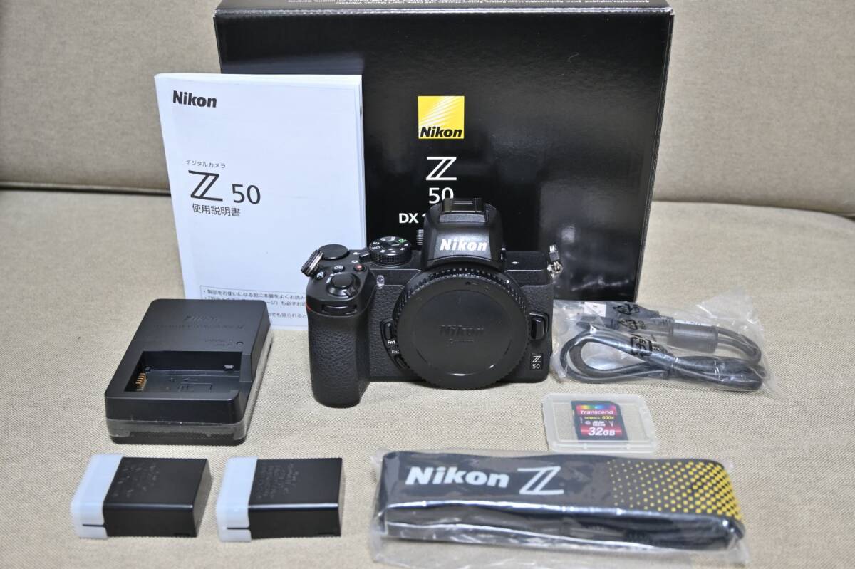 美品 Nikon ニコン Z50ボディ 付属品完備 バッテリー2本 専用 美品 Nikon ニコン Z50ボディ 付属品完備 バッテリー2本 専用