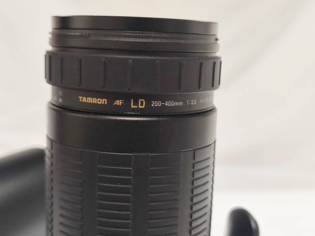 【美品】TAMRON タムロン AF 200-400mm F/5.6 LD IF 175D EFマウント 望遠レンズ キャップ、フード付き_画像5