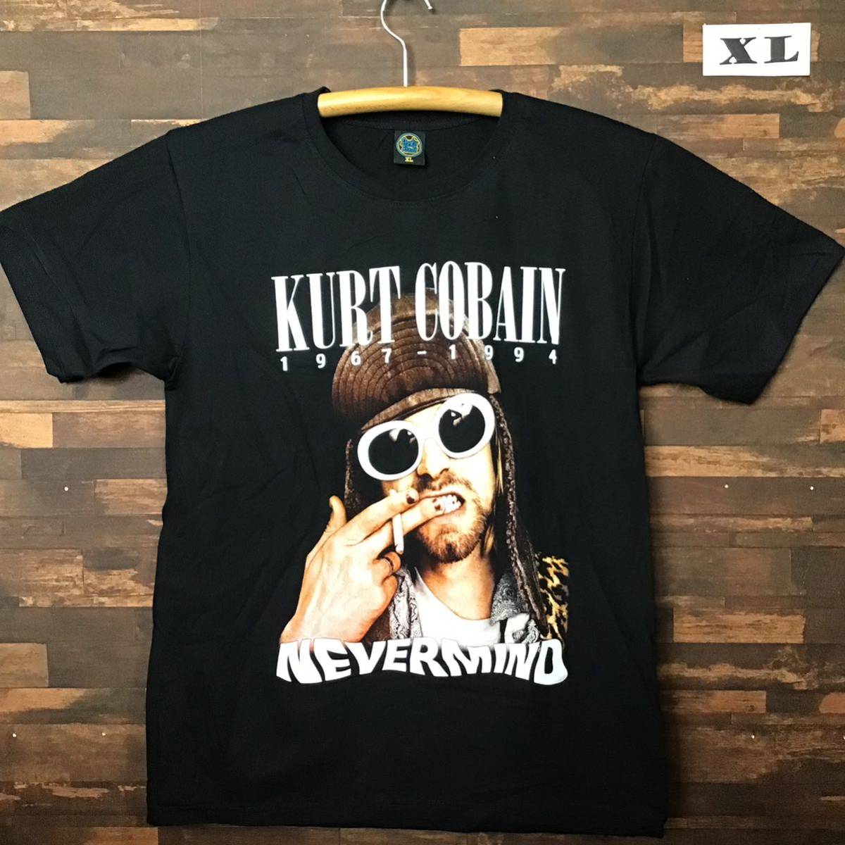ニルバーナ カートコバーン　Tシャツ　XLサイズ　KURT COBAIN ニルヴァーナ ロックバンド_画像1