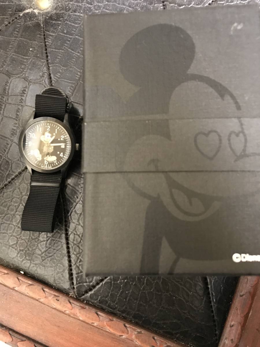 JAMHOMEMADE× Disney monochrome Mickey watch unused goods box attaching 