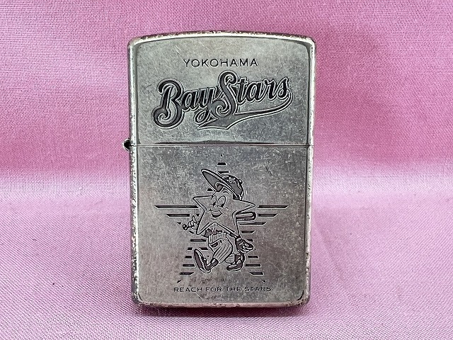 240228●○当時物　1999年製　Zippo　ライター　YOKOHAMA BayStars　ジッポ　横浜ベイスターズ　オイルライター　ビンテージ　現状品○●_画像1