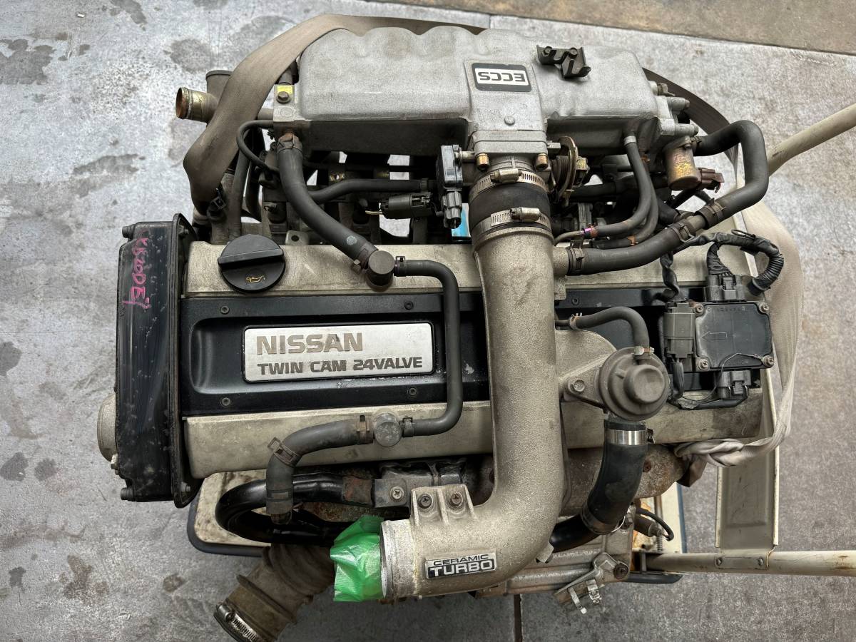 【10887】E-HCR32 日産 スカイライン　RB20-DET　エンジン　長期保管品・ジャンク品・仕入れ品・中古部品　個人宅・沖縄県・離島不可_画像の状態が全てです