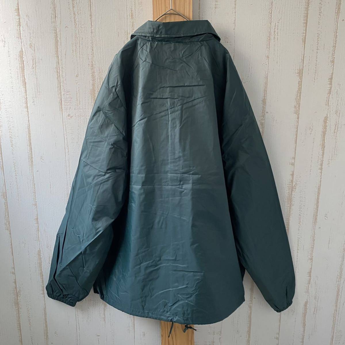 新品未使用 SHAKA WEAR シャカウェア ナイロンコーチジャケット 新品未使用 SHAKA WEAR シャカウェア ナイロンコーチジャケット