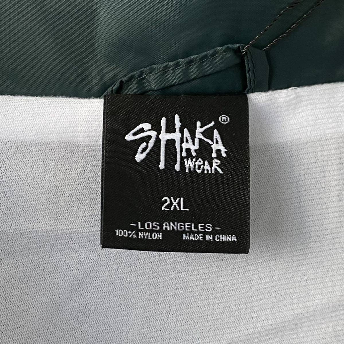 新品未使用 SHAKA WEAR シャカウェア ナイロンコーチジャケット 新品未使用 SHAKA WEAR シャカウェア ナイロンコーチジャケット