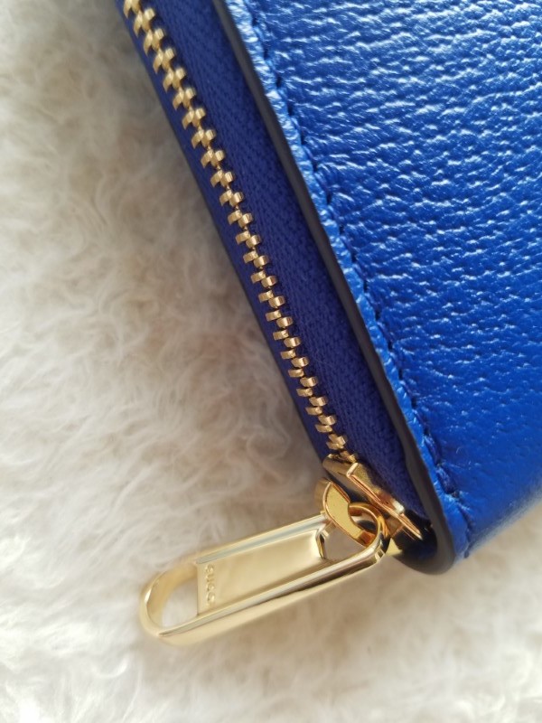 新品 GUCCI グッチ カットアウト インターロッキングG ジップ 新品 GUCCI グッチ カットアウト インターロッキングG ジップ