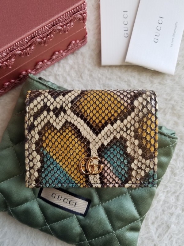 新品 GUCCI グッチ GGマーモント パイソン スモール ウォレット 2つ折り財布 マルチカラー 456126 EYXAG 9562