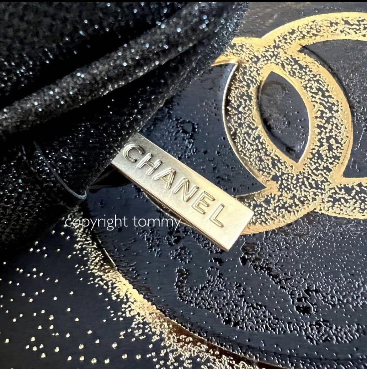 新品未使用 CHANEL チェーン シャネル ポーチ ショルダー 箱付き 新品未使用 CHANEL チェーン シャネル ポーチ ショルダー 箱付き