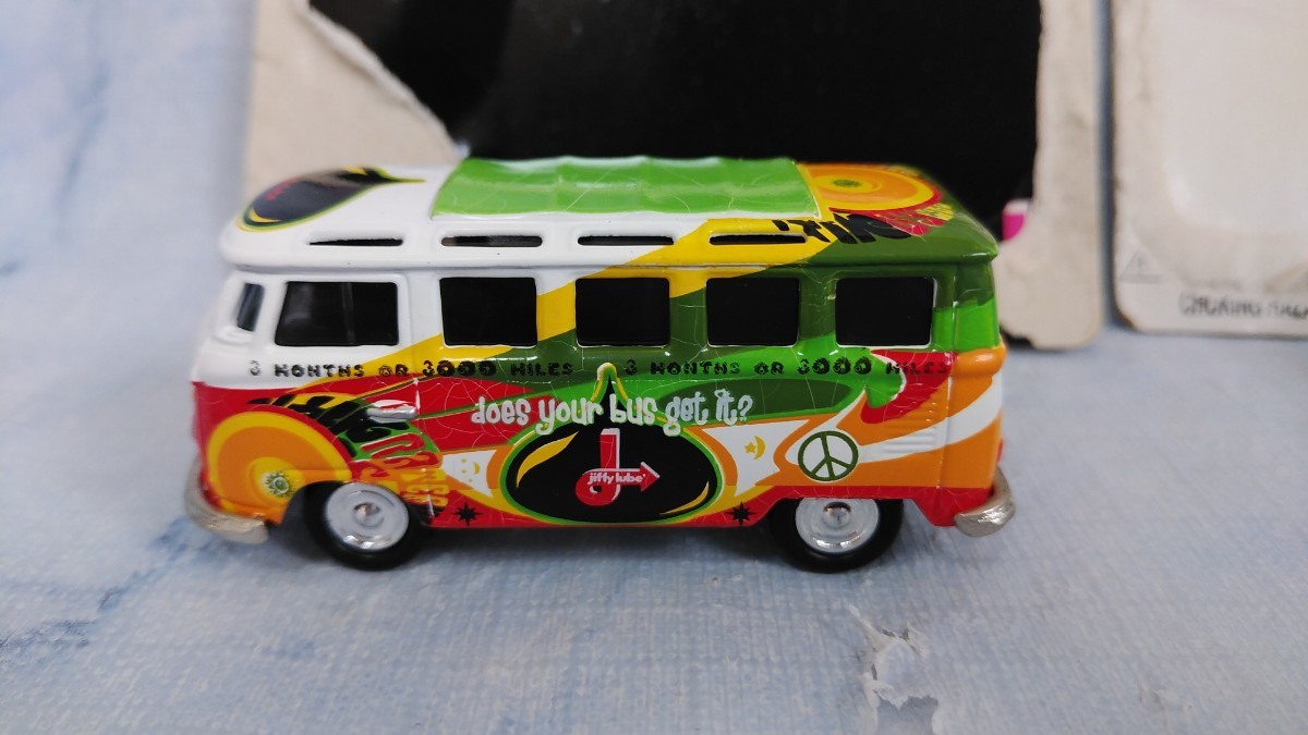 JOHNNY LIGHTNING ジョニーライトニング ミニカー ’66 VW 23 Window Samba Bus フォルクスワーゲン　サンバ　バス　激レアセット　_画像3