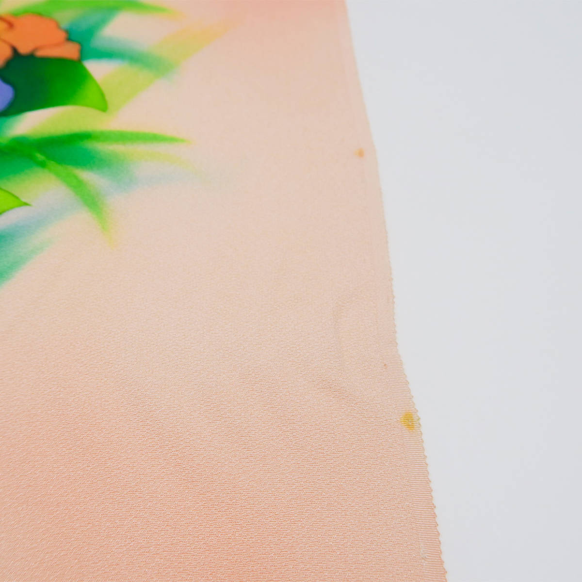 反物　付け下げ　コーレルオレンジ　サンゴ　花柄　手染め　未仕立て　正絹　未使用　着物_画像10