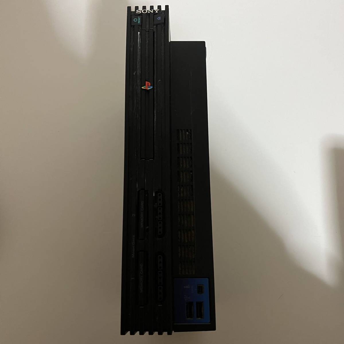 ☆ PS2 ☆ プレイステーション2 SCPH-18000 動作品 本体 コントローラー 箱 説明書 付属 Playstation2 デュアルショック2 SONY 9387_画像6