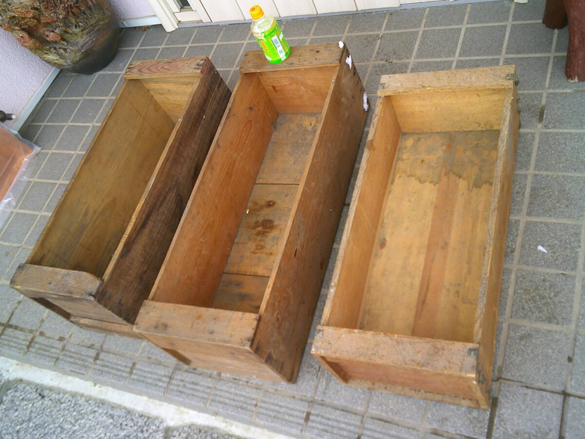 松本市発　木製　大工道具入れ　道具箱　蓋なし　3個まとめ　引き取り限定_画像1