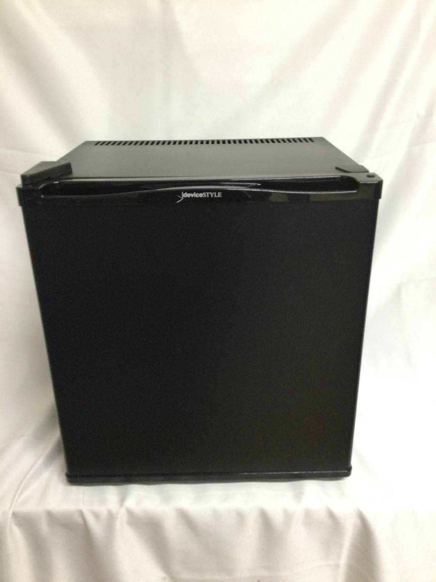 【北見市発】デバイスタイル deviceSTYLE 1ドア冷蔵庫 ペルチェ式 RA-P20FL-K 2018年製 20L 黒 ①