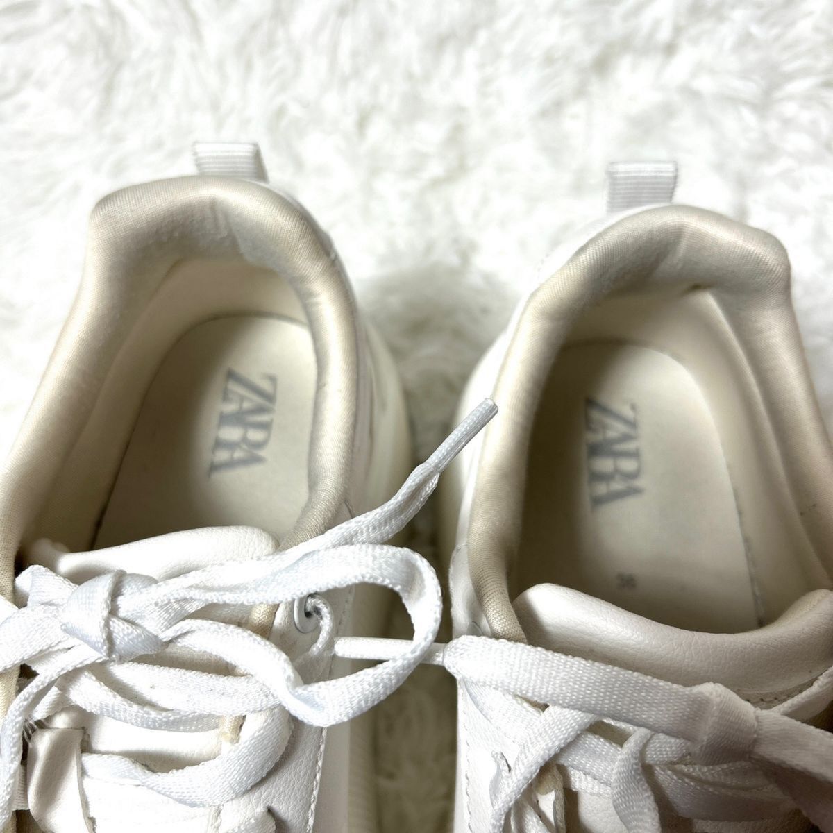 ZARA】大人気 ザラ 38プラットフォームスニーカー 厚底 ホワイト ZARA】大人気 ザラ 38プラットフォームスニーカー 厚底 ホワイト
