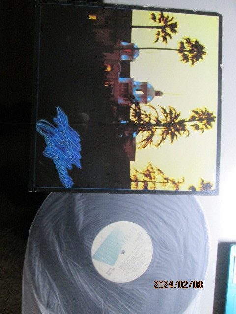 Eagles(イーグルス)「Hotel California(ホテル・カルフォルニア)LP盤Asylum Records 激安価格早い者勝ちです。の画像1