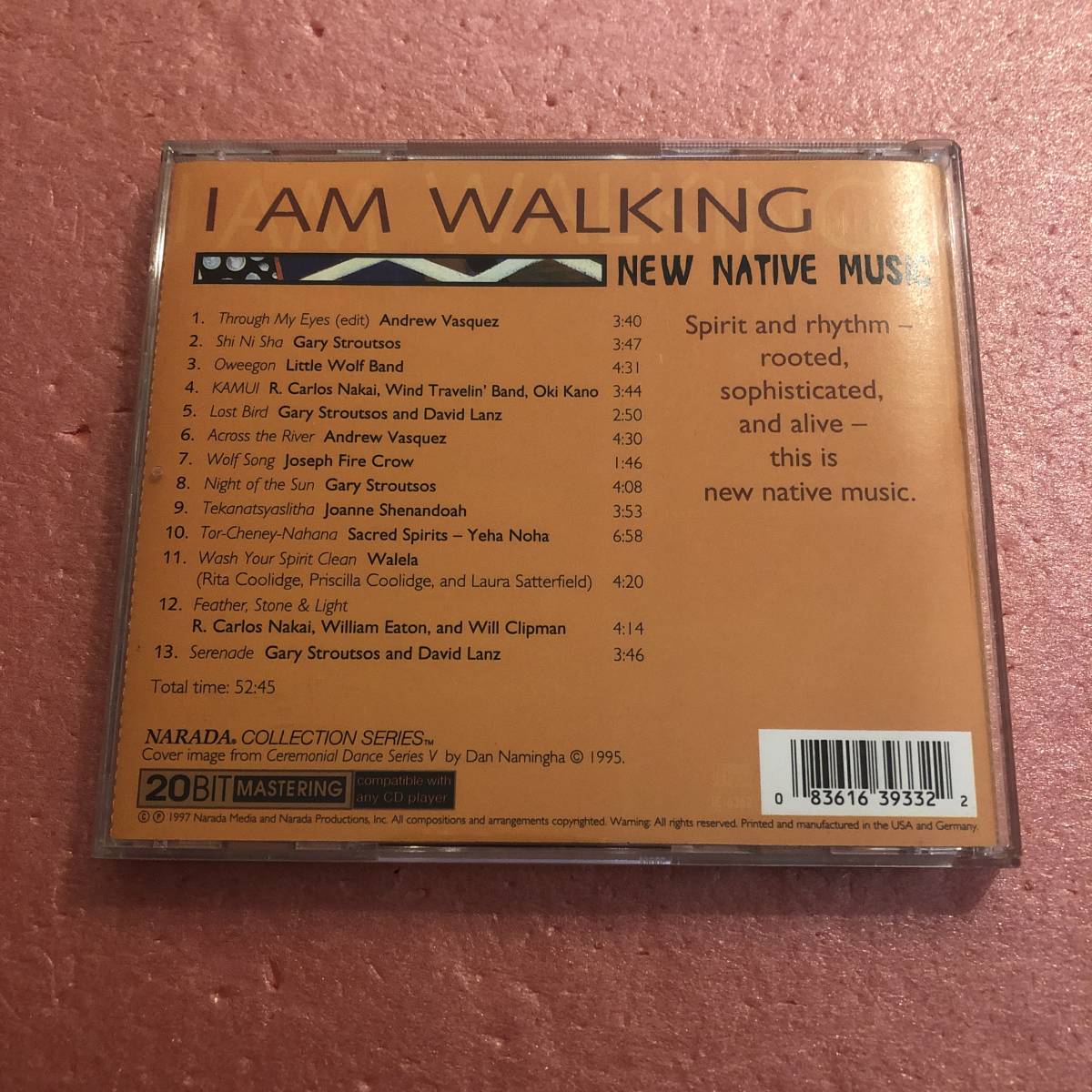 CD V.A. I Am Walking New Native Music インディアン ネイティヴ アメリカン Andrew Vasquez Gary Stroutsos Little Wolf Band _画像3