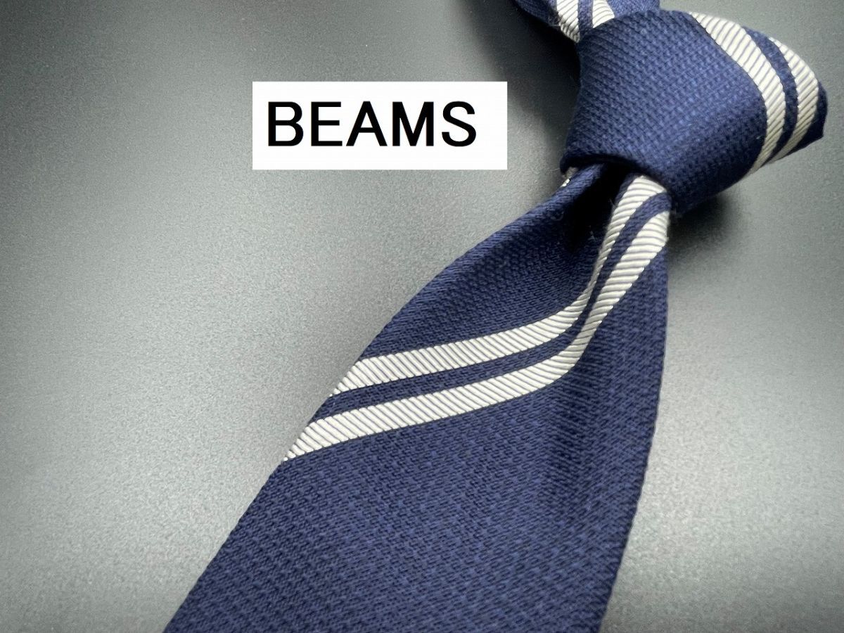 【超美品】BEAMS　ビームス　レジメンタル柄　ネクタイ　3本以上送料無料　ネイビー　0204158_画像1