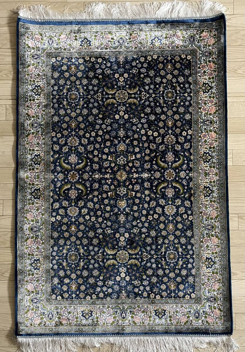 イラン産　高級ペルシャ絨毯　総シルク　手織り　最高峰225万ノット　101×152cm #1_画像2