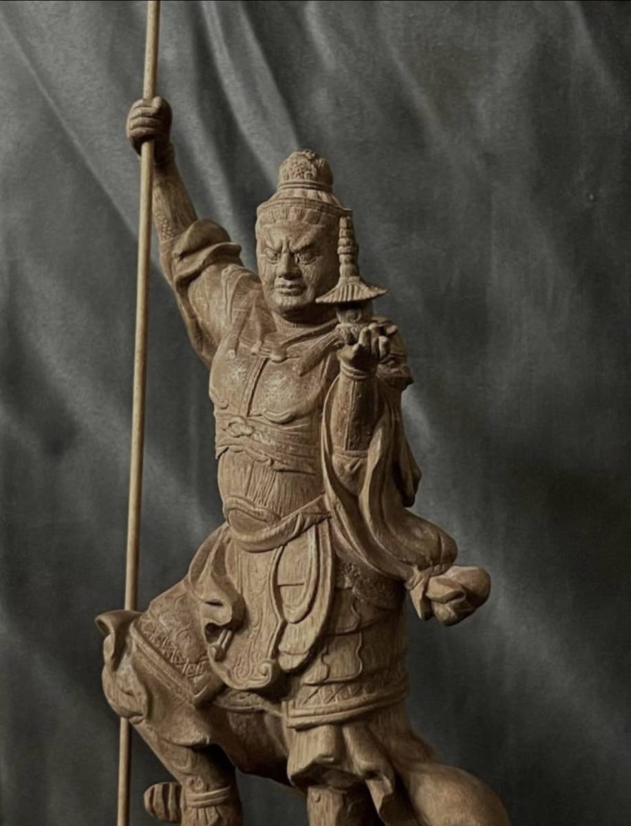 仏教工芸品　総楠製　井波彫刻　極上彫　木彫仏像　毘沙門天立像_画像5