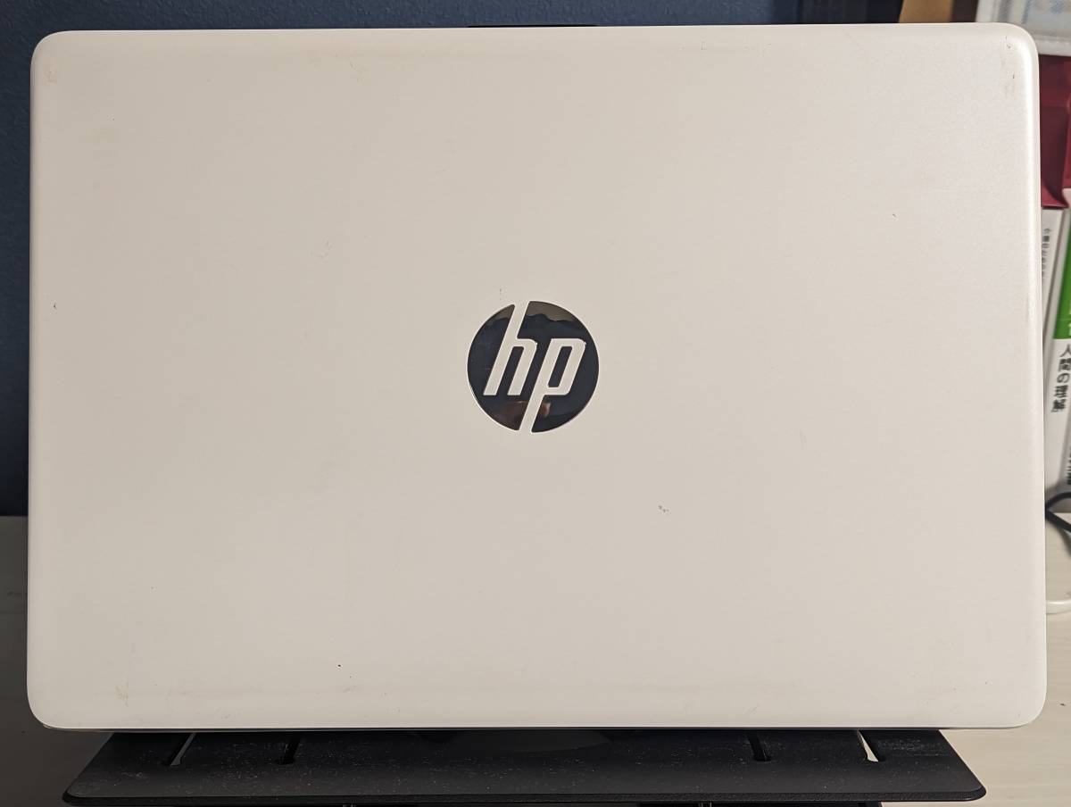 HP Laptop 14s-dk0098AUノートパソコン　Windows10 A4-9125/4G/SSD128GB バッテリ駆動(残2時間表示) 本体のみ　動作確認済_画像4