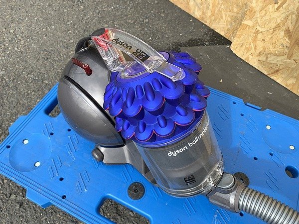 MBG29247小 dyson ダイソン モーターヘッド キャニスター型掃除機 DC63 直接お渡し歓迎_画像2