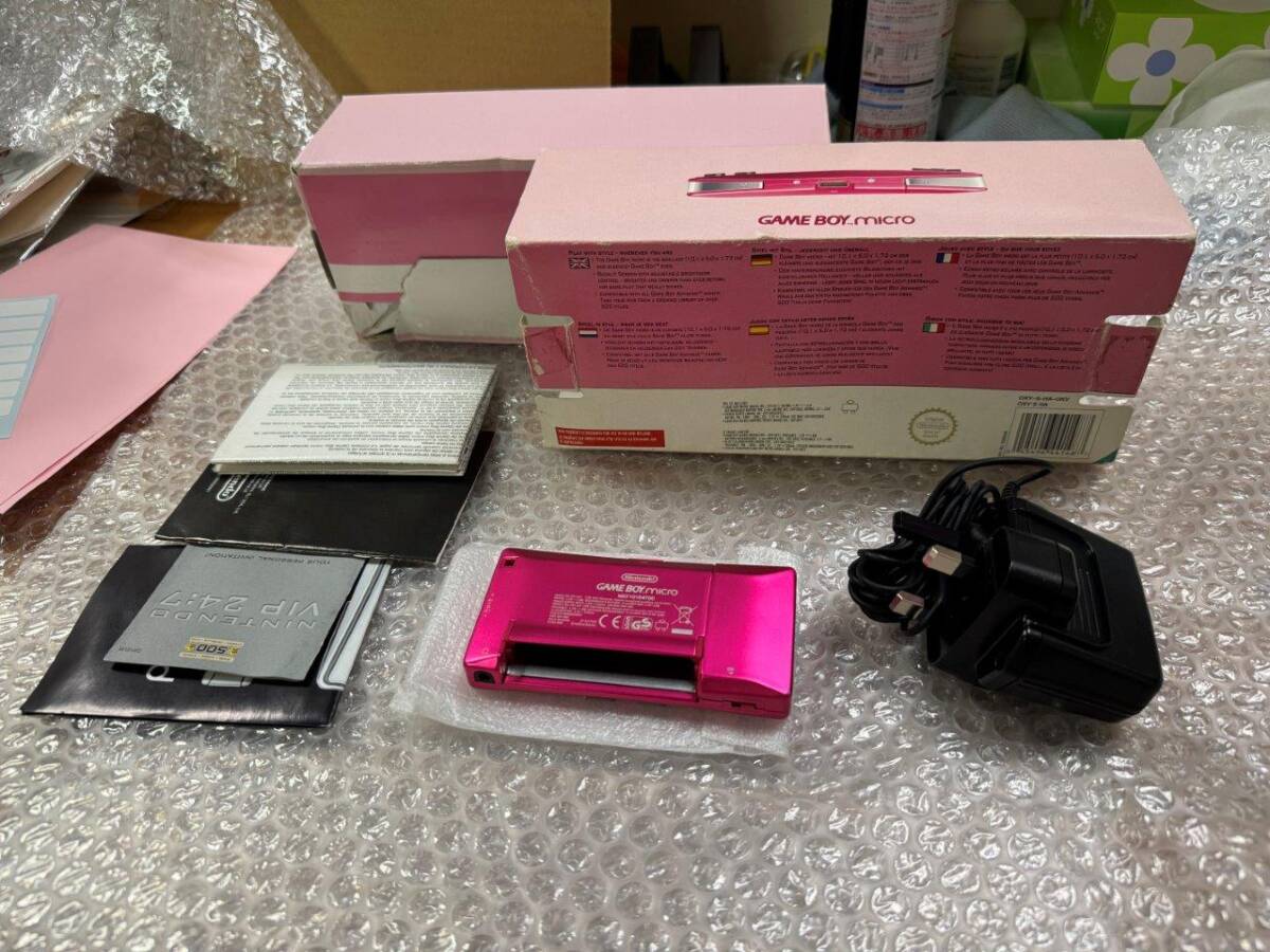 GBA ミクロ 本体 ピンク 欧州版 動作確認済 添付品画像参照 箱 GBA ミクロ 本体 ピンク 欧州版 動作確認済 添付品画像参照 箱