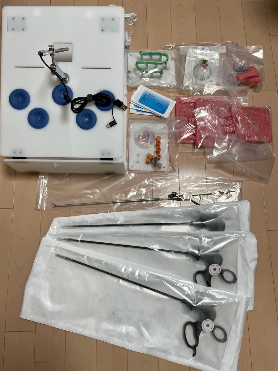 腹腔鏡手術トレーニングセット ETHICON ENDPATH鉗子セット付き 腹腔鏡手術トレーニングセット ETHICON ENDPATH鉗子セット付き