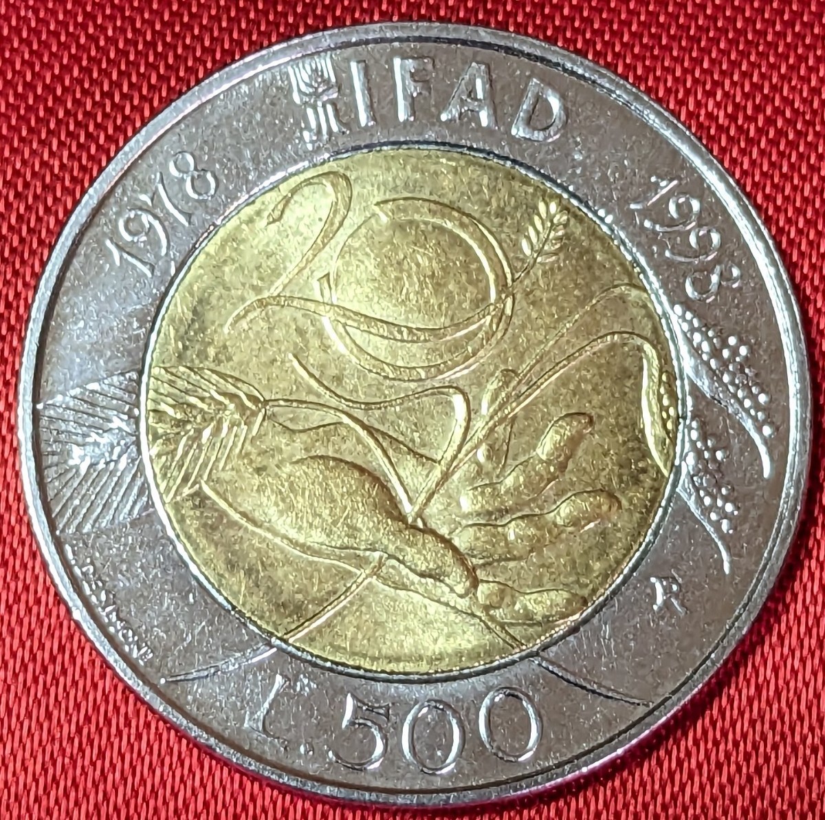イタリア 500リラ複金属貨 1998年  20周年記念貨 【極美品】  玉ちゃんNo.2423の画像1