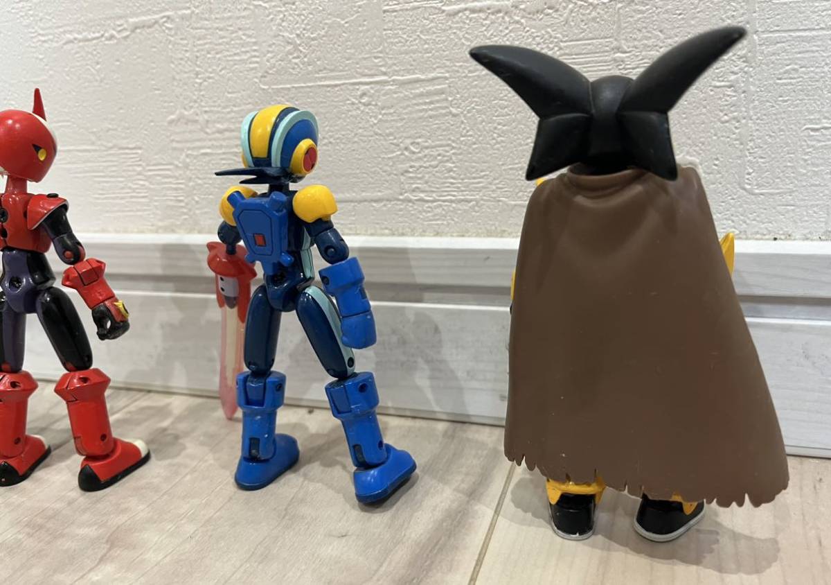 Yahoo!オークション - ロックマンエグゼ フィギュア ロッキン