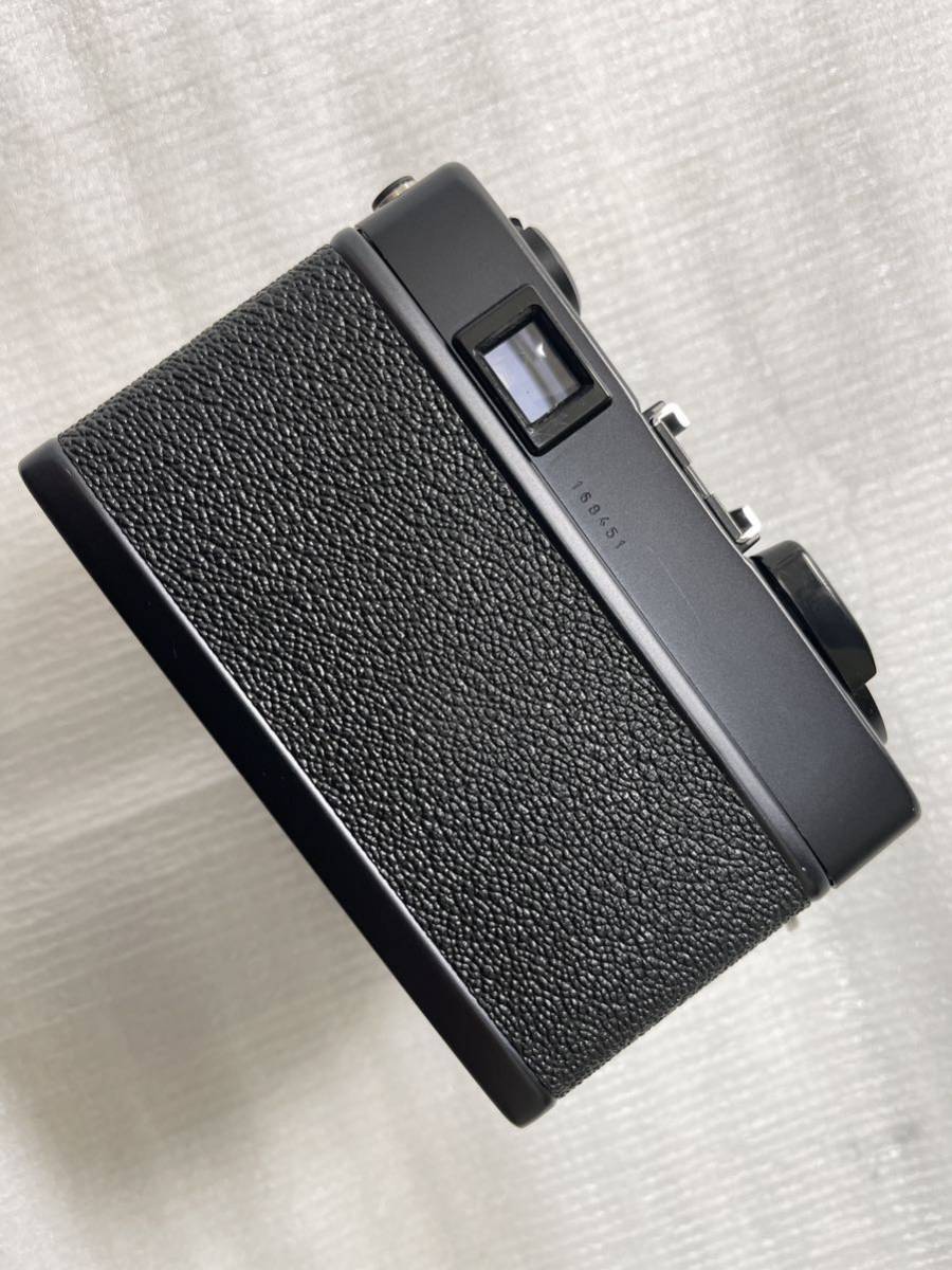 送料無料　動作品　Konica C35 FD ブラック　レンズフードレンズ付き_画像7