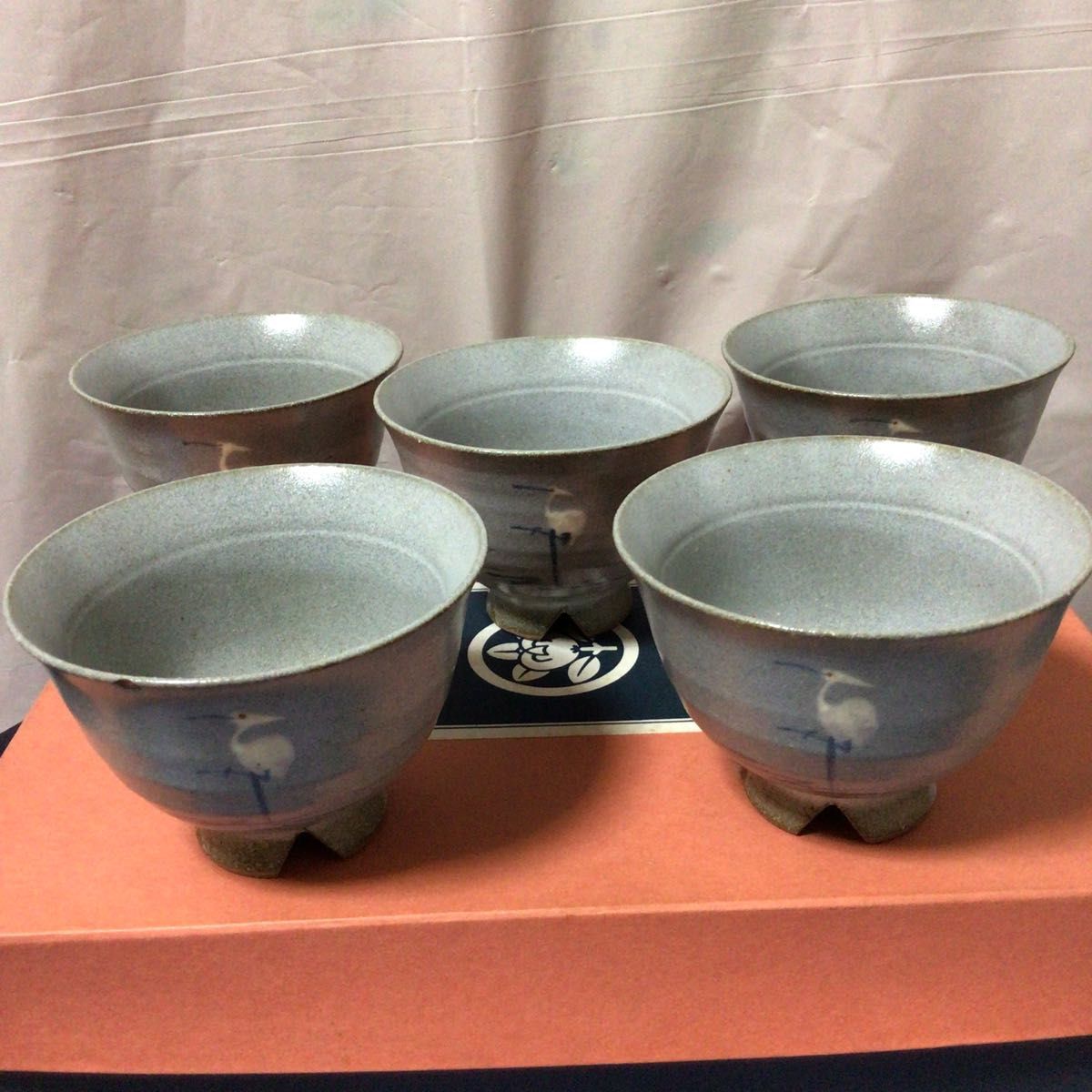 たち吉 さぎ絵 お茶呑み茶碗 5客セット 未使用品 箱に傷みあり たち吉 さぎ絵 お茶呑み茶碗 5客セット 未使用品 箱に傷みあり