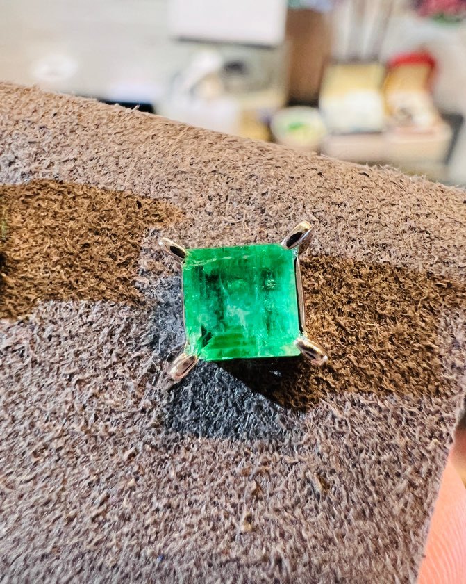 ★エメラルド★EMERALD★Pt900★ピアス　1.5g 0.48/0.48ct_画像8