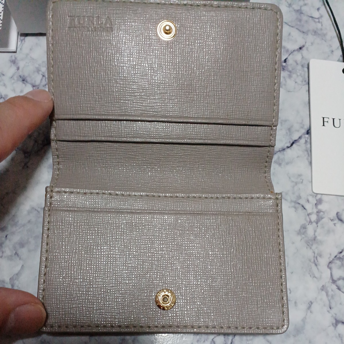 【Ｌ】 FURLA フルラ 名刺入れ カードケース_画像3