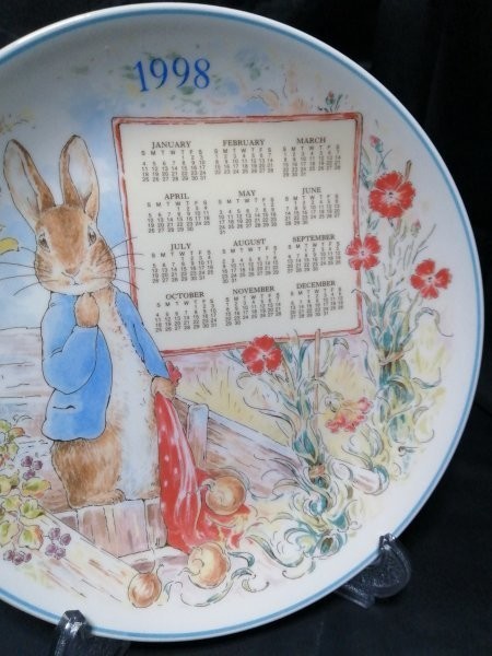 20CM 未使用◇自宅保管 ウェッジウッド ピーターラビット 1998 カレンダー イヤー プレート WEDGWOOD PETER RABBIT イギリス製