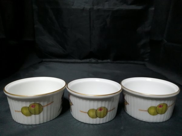 8CM 高さ5CM 美品◆ロイヤルウースター イヴシャム ココット 3個セット グラタン ROYAL WORCESTER