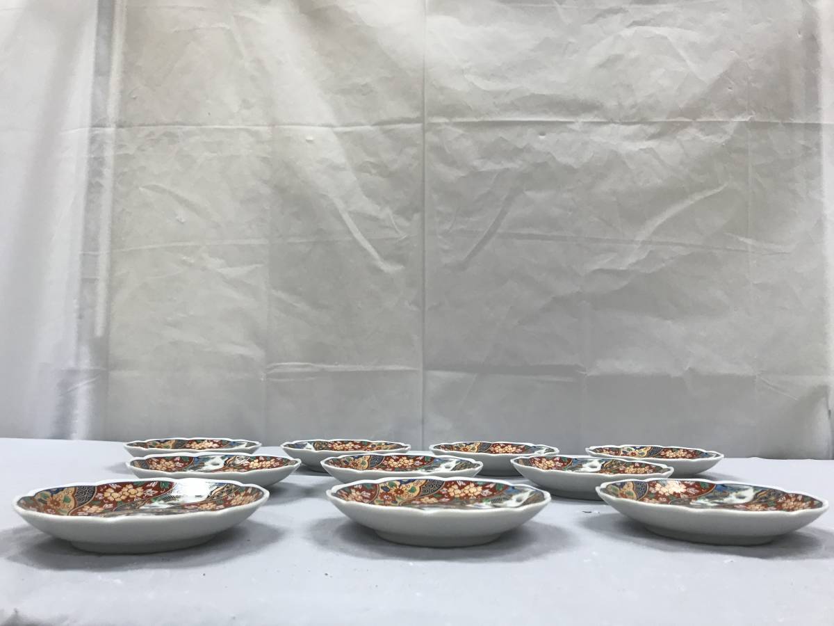 有田焼 龍峰窯 小皿揃 銘々皿 10客 金彩古伊万里染錦 色絵 木箱 有田焼 龍峰窯 小皿揃 銘々皿 10客 金彩古伊万里染錦 色絵 木箱