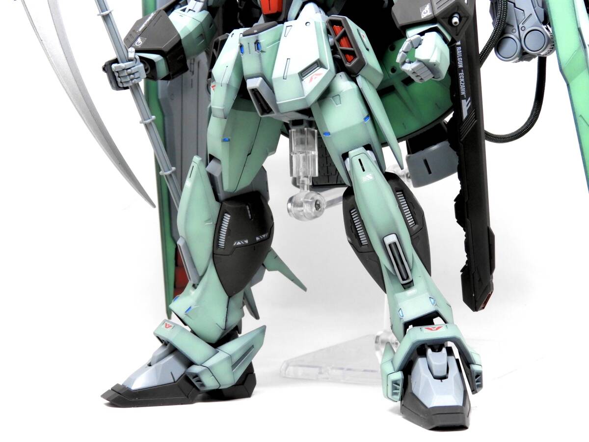 1/100 フルメカニクス フォビドゥンガンダム / ガンプラ 完成品 1/100 フルメカニクス フォビドゥンガンダム / ガンプラ 完成品
