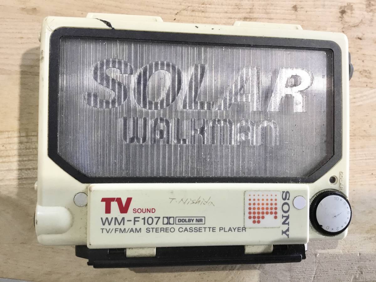  Iwate Morioka departure Sony cassette solar Walkman WM-F107 body player control number 1-A.0201011
