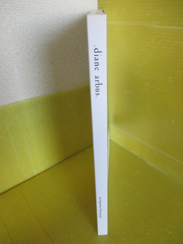洋書) ダイアン・アーバス Diane Arbus: An Aperture Monograph Fortieth-Anniversary Edition_画像2