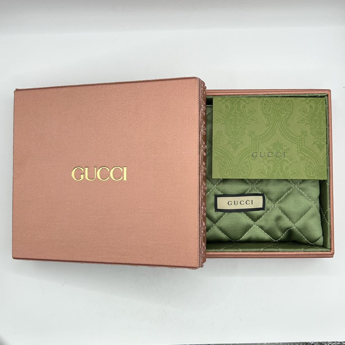 美品 GUCCI グッチ 二つ折り財布 お札入れ ウォレット パイソン ロゴ 型押し レザー 本革 ダークブルーの画像9