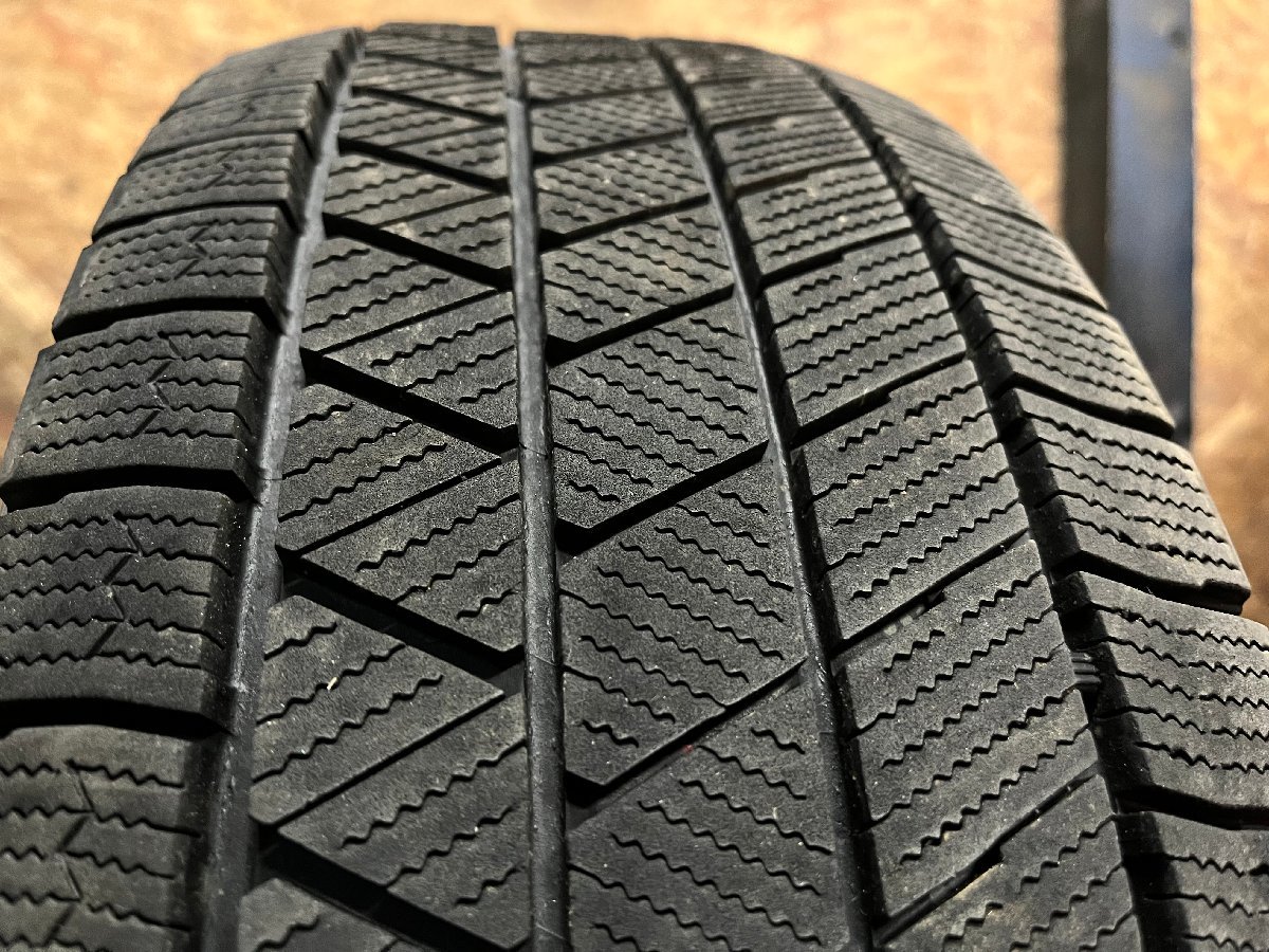 215/65R16 BRIDGESTONE BLIZZAK VRX3 2022年製 バリ山 スタッドレスタイヤ 4本セット K_画像2