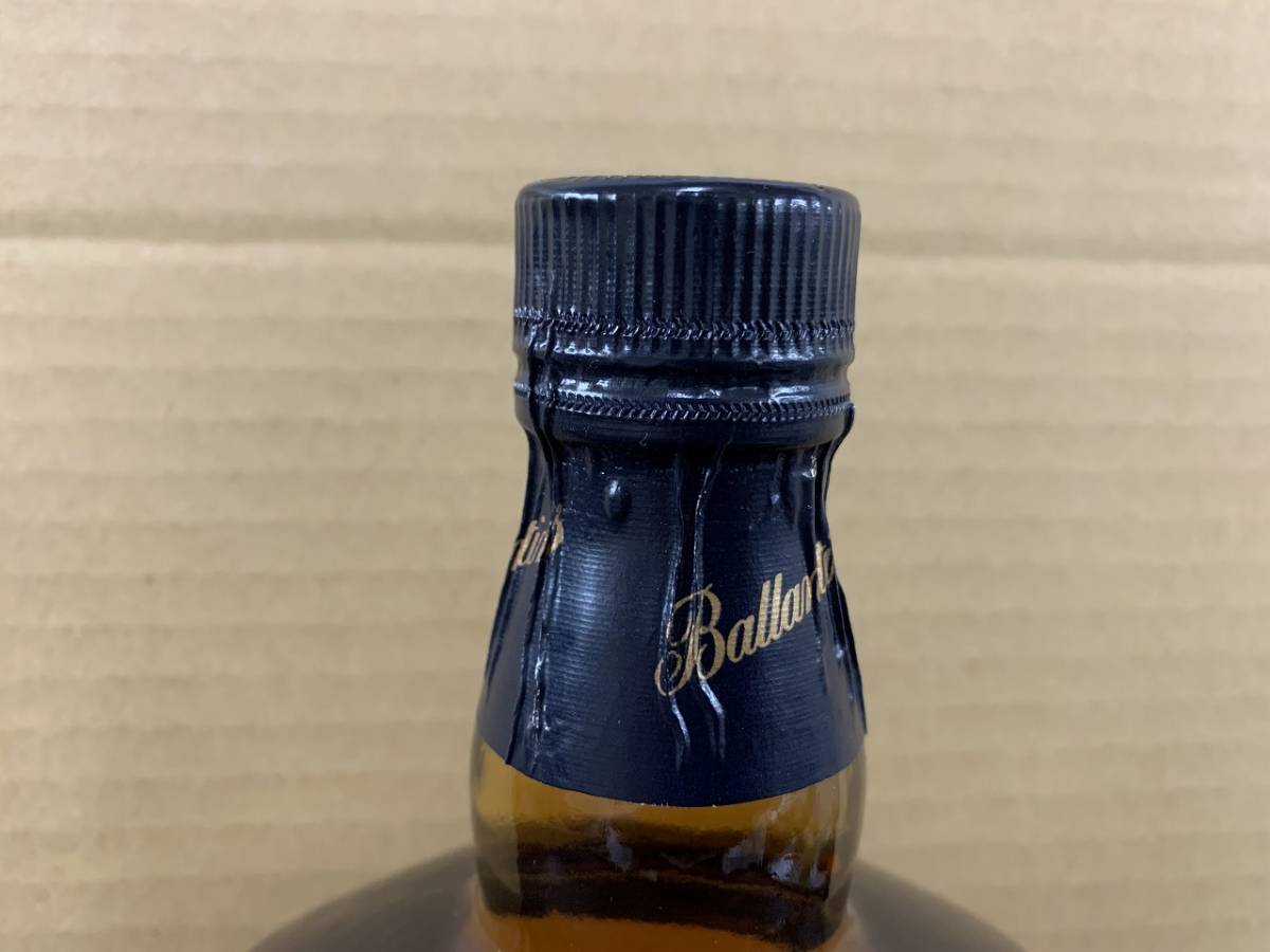 未開栓　Ballantine’s　ROYAL BLUE　12年　バランタインロイヤルブルー　スコッチャウイスキー　ウイスキー　1000ml　43％　お酒①_画像3