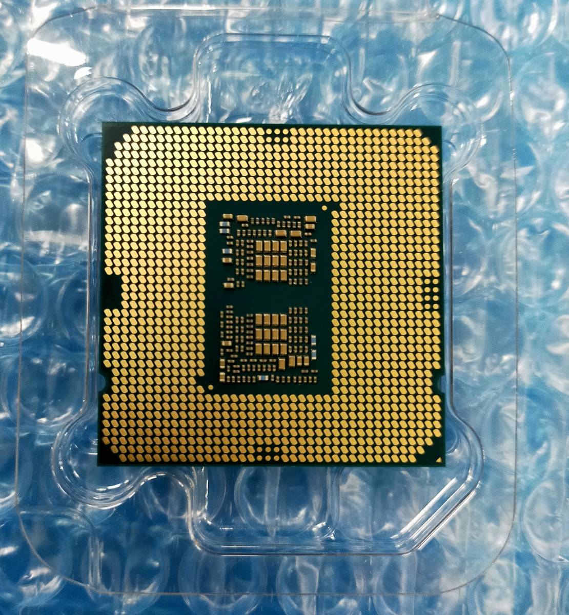 【送料込み・ジャンク】Intel CPU Core i7-10700 　出品番号164_画像2