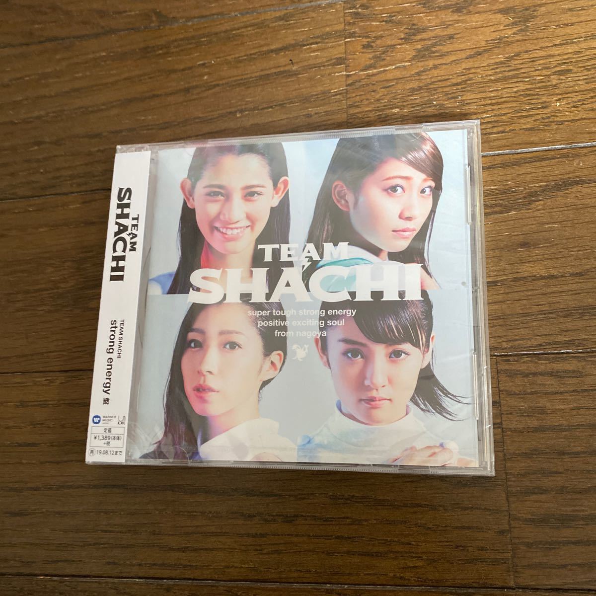 未開封品　デッドストック　倉庫保管品　CD TEAM SHACHI strong energy盤　WPCL12994 名古屋_画像2